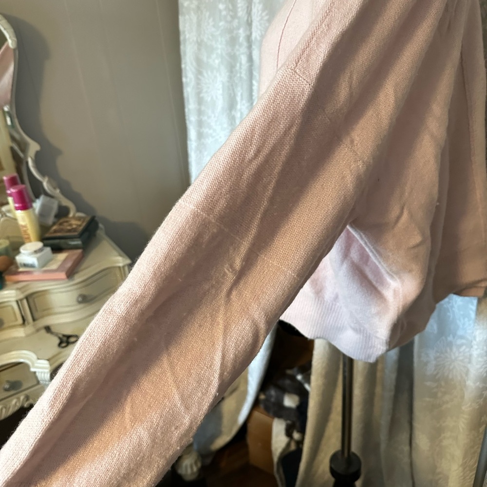 Sweater - Picture 3 of 4